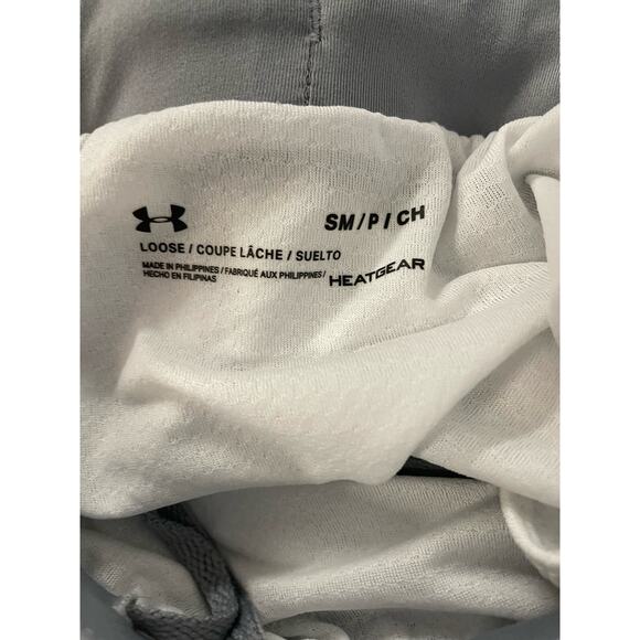 Under Armour light gray loose lined running shorts drawstring women's size small - Picture 6 of 6